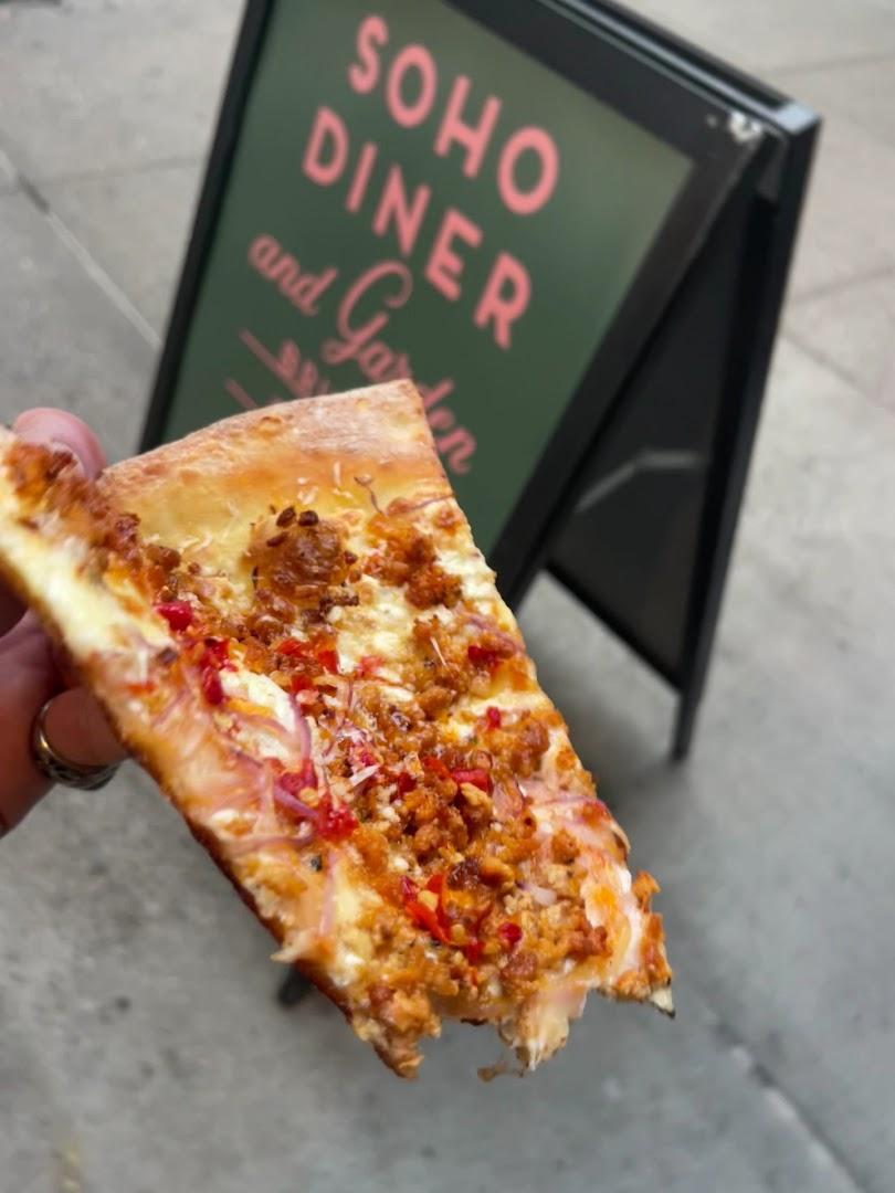 Lucia Pizza